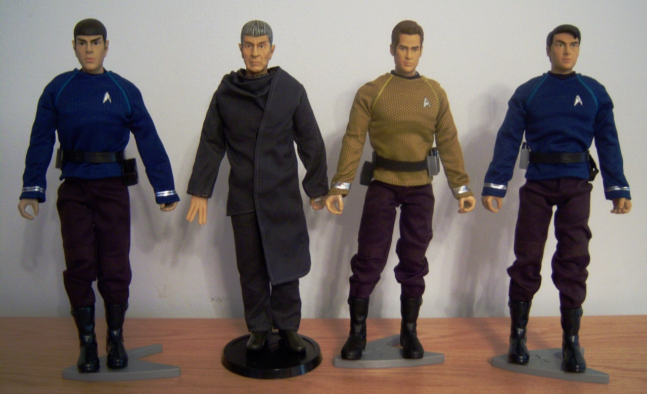 Playmates Toys 2009 Star Trek Command Collection Pike Action Figure 